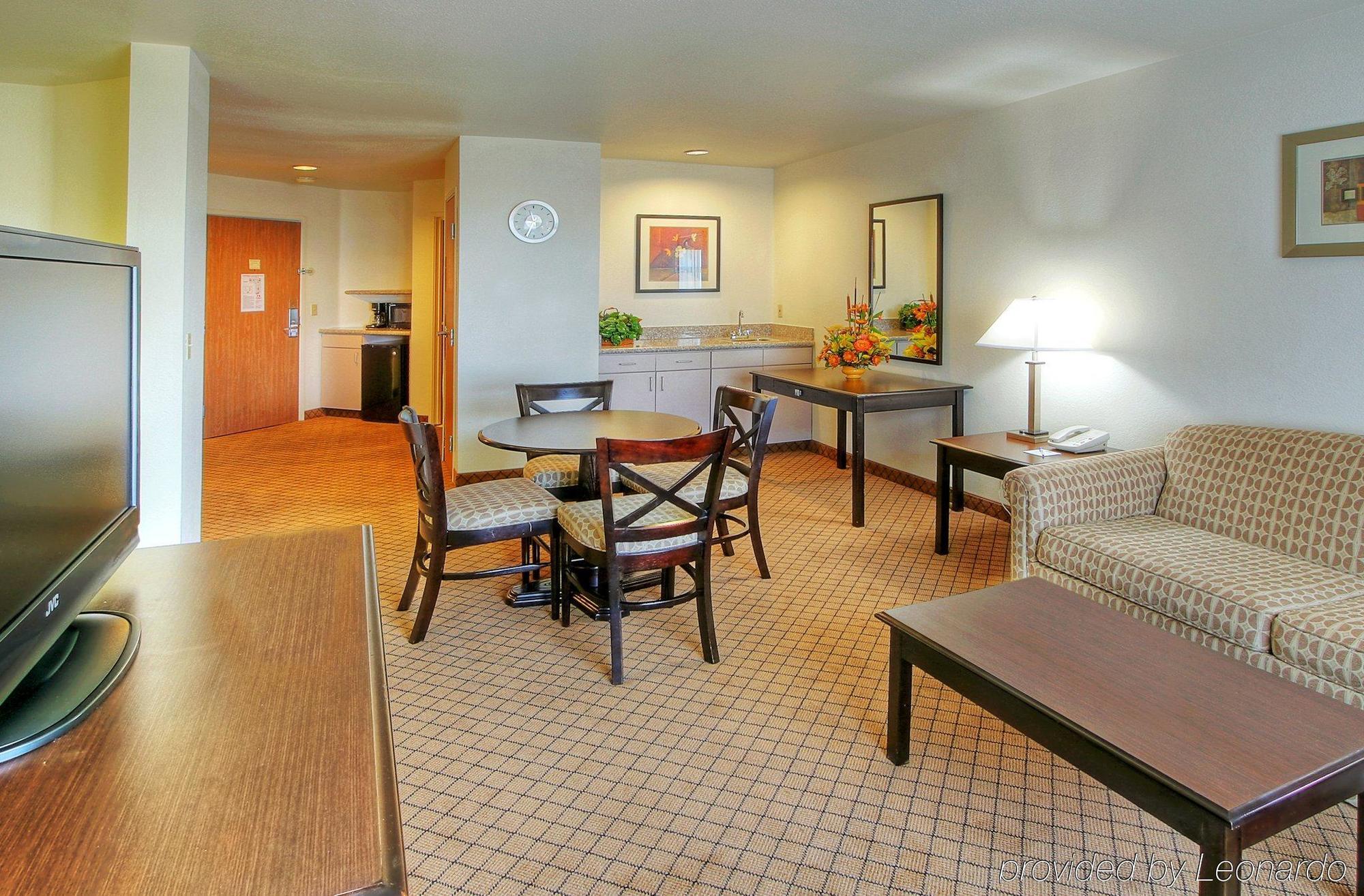 Hotel Baymont By Wyndham Roswell Habitación foto